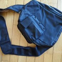 Monospalla Nero in Latex,con tracolla,e portacell