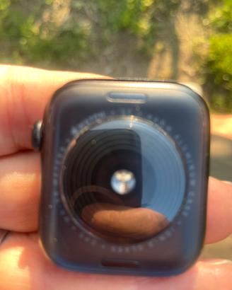 apple watch SE 3