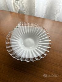 Portafrutta in vetro bianco