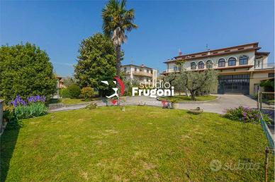 Casa Singola a Manerba del Garda