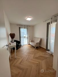 Stanza in studio per psicologo / nutrizionista