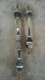 Semiasse anteriore sx HYUNDAI ix35 anno 2014