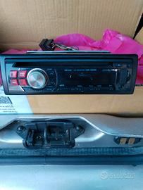 ALPINE AUTO RADIO 