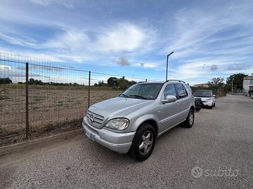 Mercedes ML 270