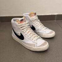 Sneakers uomo Nike Blazer Mid '77  num 42,5 bianco