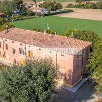 BILOCALE AL PRIMO PIANO CON SOTTOTETTO