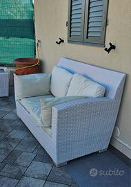 Set poltrone divano tavolino