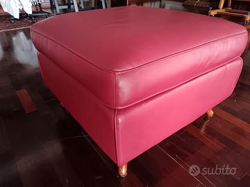 Grande pouf artigianale in pelle rossa