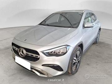 Mercedes-Benz GLA 200 d business extra