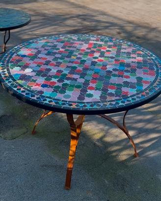 Tavolo in mosaico
