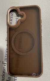 Cover iPhone 16