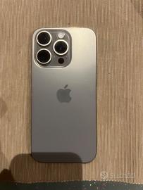 iPhone 15 pro 128 argento