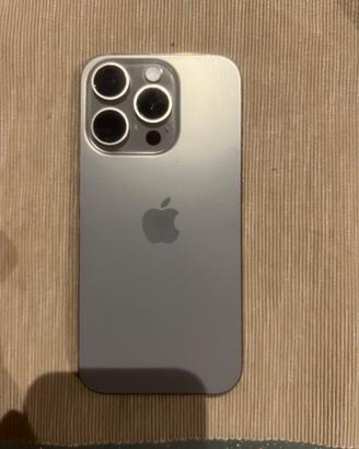 iPhone 15 pro 128 argento
