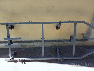 Porta gommone da tetto auto