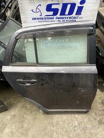 Porta post dx toyota urban cruiser