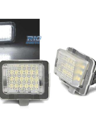 LUCI TARGA A LED MERCEDES W204 W205 W212 W221 W222