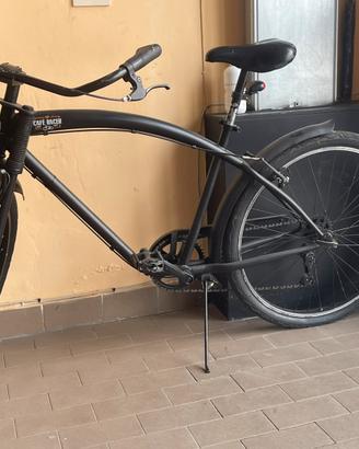 Bici custom cafe’ racer