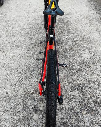 MTB Trek Supercaliber 