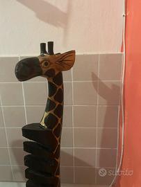 Giraffa di legno