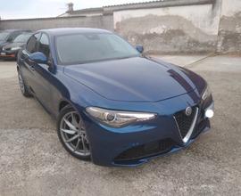 Alfa Romeo Giulia 2.2 Turbodiesel 180 CV AT8 Super