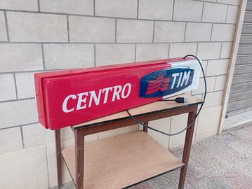 Insegna pubblicitaria luminosa Centro Tim