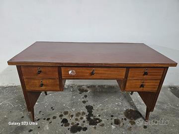 scrivania anni 60