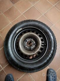 Gomme invernali quasi nuove