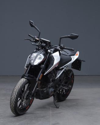 KTM 390 Duke