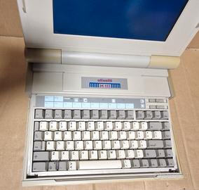 Vintage Laptop Olivetti M111 non testato