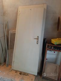 porta vintage bianca