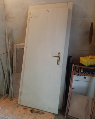 porta vintage bianca