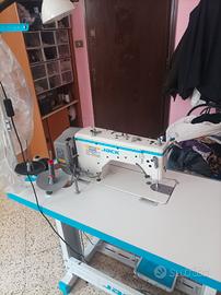 macchina da cucire buchi moderna
