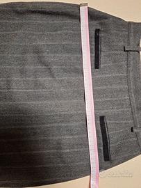 Gonna donna in lana grigio scuro a righe – tg 44