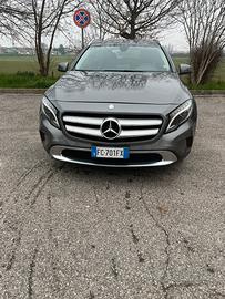 Mercedes GLA 180
