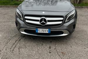 Mercedes GLA 180