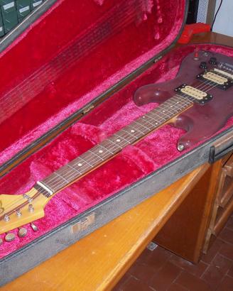 Chitarre buche ad f ---eko solid body 1975--klira