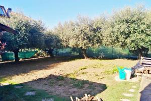 Villa di 385 m² con più di 5 locali e box auto dop
