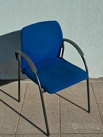 2 sedie ufficio imbottite con braccioli – blu