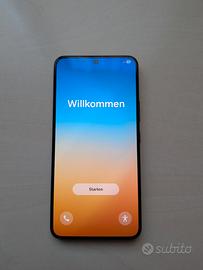 Samsung Galaxy S22 8/256 GB Nero + Cover Spigen
