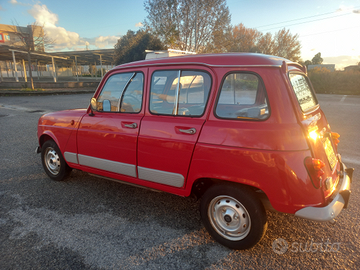 Renault 4