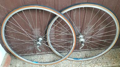 Ruote vintage mozzi campagnolo cerchi ambrosio