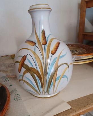 Vaso in ceramica maiolica