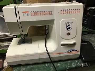 N. 3 macchine da cucire da lavoro