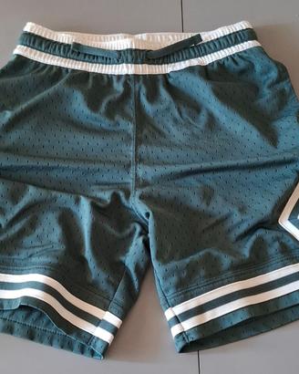 Pantaloncini Nike Jordan verdi bambino taglia M