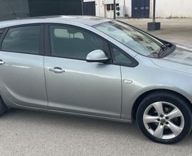 Opel Astra CDTI Finanziaria senza busta paga
