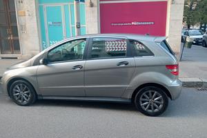 MERCEDES euro 2300