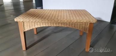 Tavolino in vimini