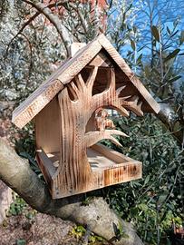 Casette e mangiatoie in legno x uccellini