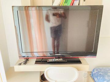 Televisore Samsung 43 pollici vecchio modello