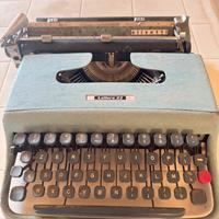 Olivetti lettera 22 con custodia morbida